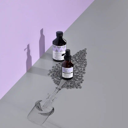 Davines Naturaltech Calming Shampoo & Superactive mit Hintergrund